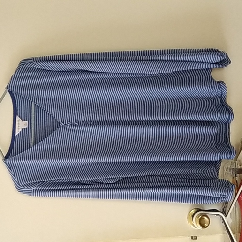 Liz Claiborne blue striped top
